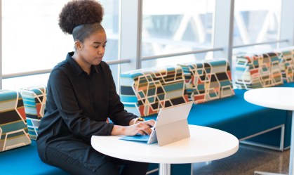 Magalu abre programa de trainee só para pessoas negras e não exige inglês