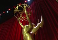 Qual a série mais premiada da história do Emmy?