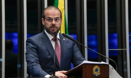 Senador Prisco Bezerra (PDT-CE) é diagnosticado com novo coronavírus
