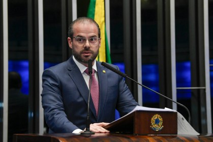 O senador Prisco Bezerra (PDT-CE)