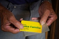 Oposição critica reajuste de 15% no Bolsa Família às vésperas das eleições