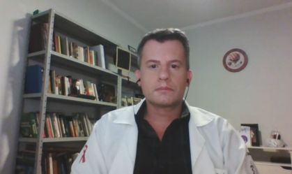 País está longe de poder flexibilizar, diz médico sobre volta aos estádios