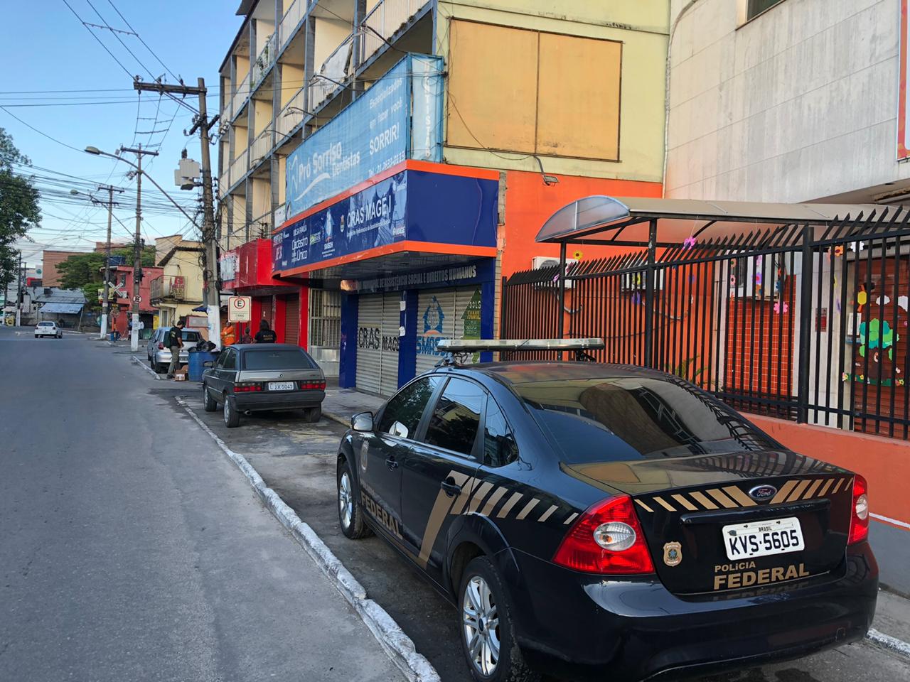 Policiais federais realizam Operação Garrote