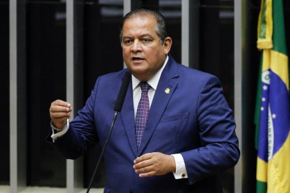 O senador Eduardo Gomes, do MDB-TO