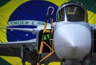 Em reunião, Suécia sinaliza que pode vender mais caças Gripen ao Brasil