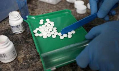Anvisa transforma hidroxicloroquina e cloroquina em remédios controlados