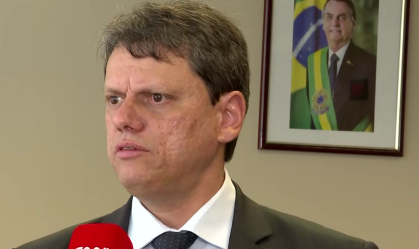 Tarcisio Freitas, ministro da Infraestrutua em entrevista para a CNN Brasil (20.