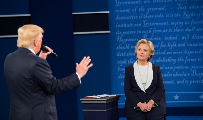 Kamala Harris conversou com Hillary Clinton sobre enfrentar Trump no debate