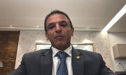 Relator do Orçamento 2021 defende o uso de parte do Fundeb para o Renda Cidadã