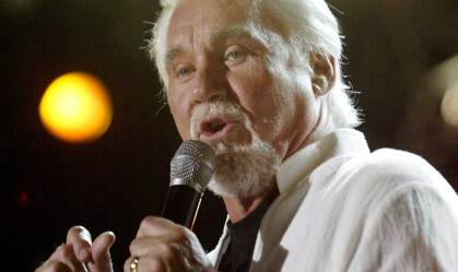 Grande nome do country, Kenny Rogers morre aos 81 anos