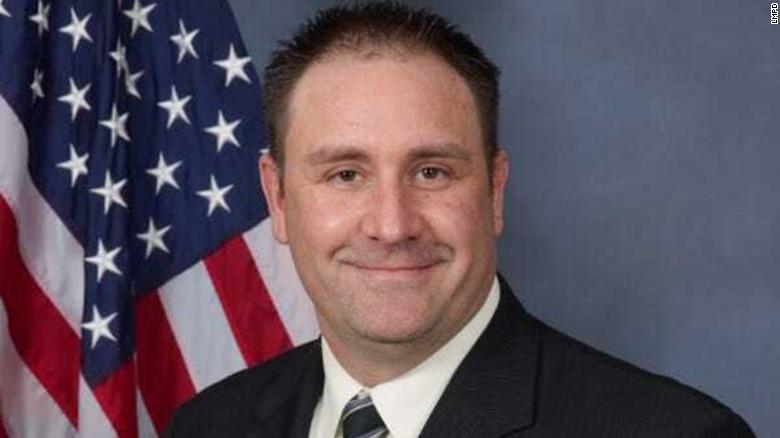 Policial Myles Cosgrove