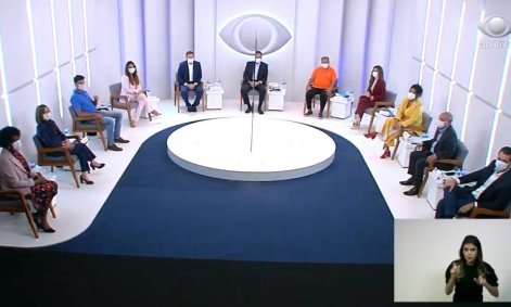 Primeiro debate da campanha no Rio de Janeiro, promovido pelo Grupo Bandeirantes