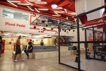 Bicicleta elétrica iFood e Tembici