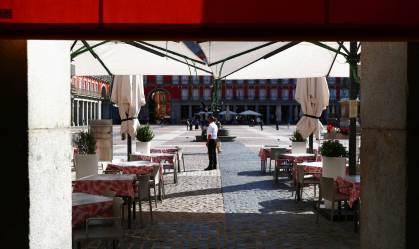 Madri retoma lockdown para conter alta nos casos de Covid-19