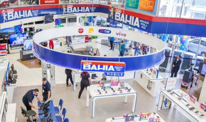 Via Varejo abre inscrição para programa de trainee com salário de R$ 6.800