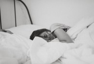 8 sinais de apneia do sono e ronco que merecem atenção
