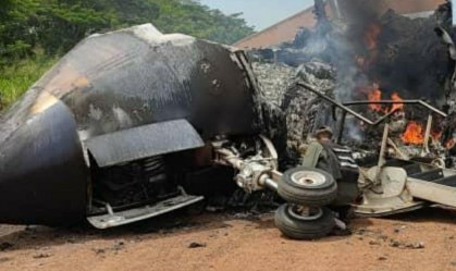 Venezuela diz que destruiu avião 'com siglas americanas' usado para narcotráfico