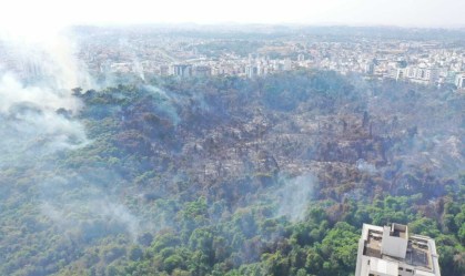 Incêndios atingem três parques em Minas Gerais
