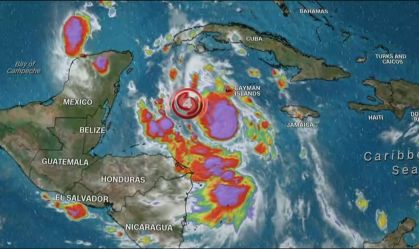 Brasileiro relata situação em Cancun após furacão