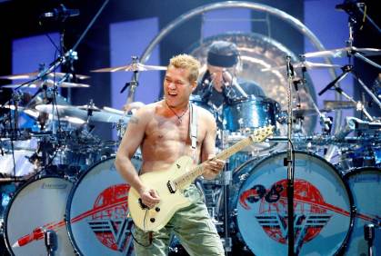O guitarrista Eddie Van Halen em apresentação em Las Vegas