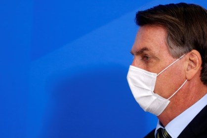 35% aprovam conduta de Jair Bolsonaro sobre coronavírus, diz Datafolha