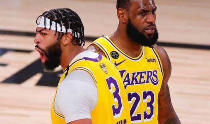 Lakers voltam a derrotar Heats e ficam a uma vitória do 17º título na NBA