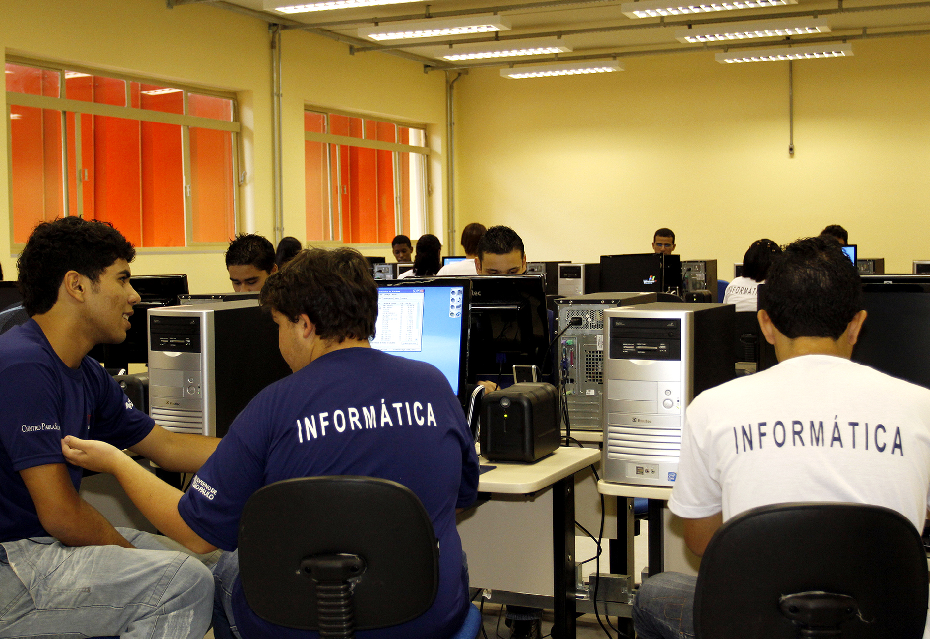 Novas vagas de ensino técnico em SP serão divididas em 9 cursos
