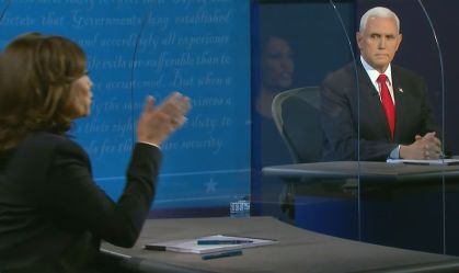 Kamala responsabiliza Pence pelas mortes por Covid-19, em debate de vices