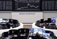 Mercado inicia semana em dúvida sobre PEC dos Precatórios e estável no exterior