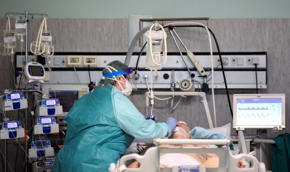 Pelo menos 23 médicos morrem por coronavírus na Itália
