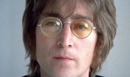 Ídolo do rock mundial, John Lennon completaria 80 anos nesta sexta-feira (9)