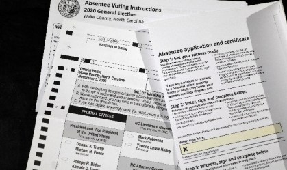 Eleições nos EUA: Qual é a diferença do voto pelo correio e o voto a distância?