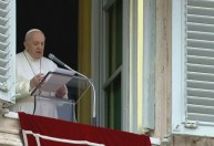 Papa pede que povo brasileiro seja livre do ódio, intolerância e violência