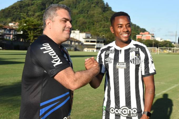 O presidente do Santos, Orlando Rollo, e Robinho Santos