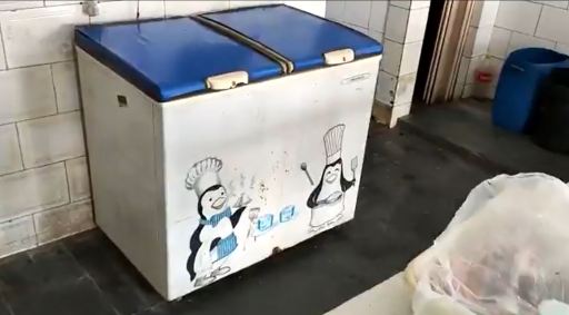 Comércio lacrado no RJ