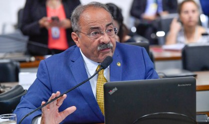 Conselho de Ética do Senado abre processo contra senador flagrado com dinheiro na cueca em 2020