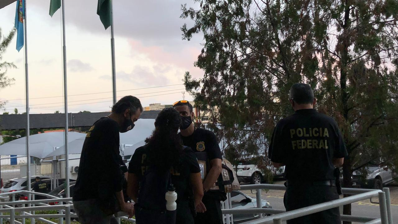 Operação da PF mira políticos e empresários envolvidos na liberação de créditos