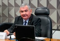 Relator do Orçamento deve se reunir com Lira e Pacheco na segunda-feira para discutir emendas