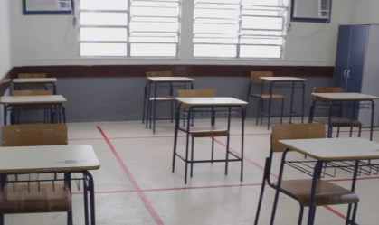 Poucos alunos retomam as aulas presenciais na rede estadual do Rio