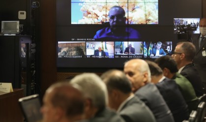 Em pronunciamento, Bolsonaro pedirá união e falará de apoio a estados