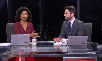 Dia vira noite em São Paulo em meio a fortes chuvas