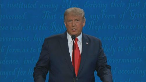 Donald Trump durante o último debate antes da eleição presidencial dos Estados U