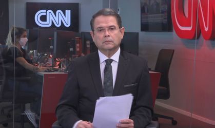 'Bolsonaro parece ver ganho político em discordâncias internas', diz Rezende