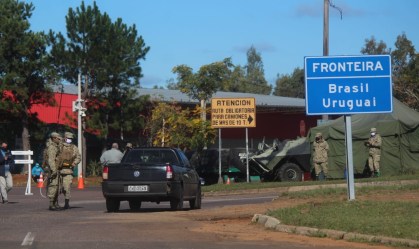 Fronteira terrestre entre Uruguai e Brasil