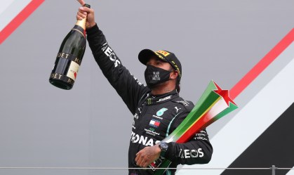 Hamilton vence em Portugal e se torna o maior vencedor da história da Fórmula 1