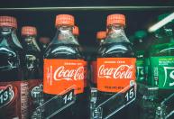 Entenda por que a Coca-Cola não detalha os ingredientes de seus novos sabores