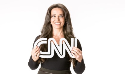 CNN contrata Carla Vilhena