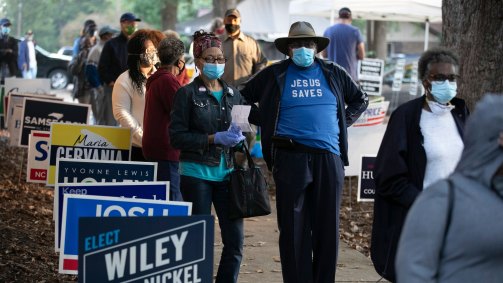 Fila para votação antecipada em Raleigh, na Carolina do Norte