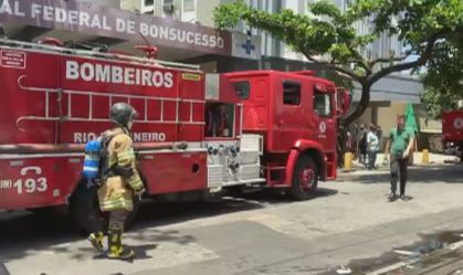 Incêndio é controlado em hospital no Rio; três pacientes morrem