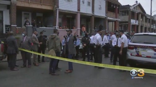 Rua fechada por polícia na Filadélfia